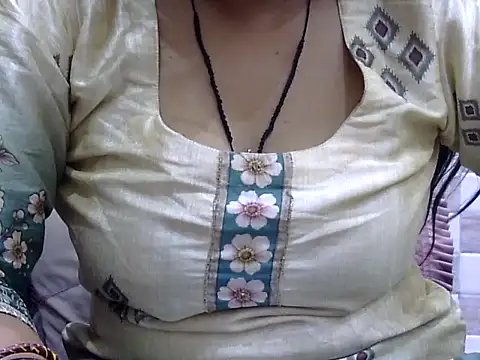 HOTY SAPNA02sCyOz9QcTD online show from 05/04/26, 12:47