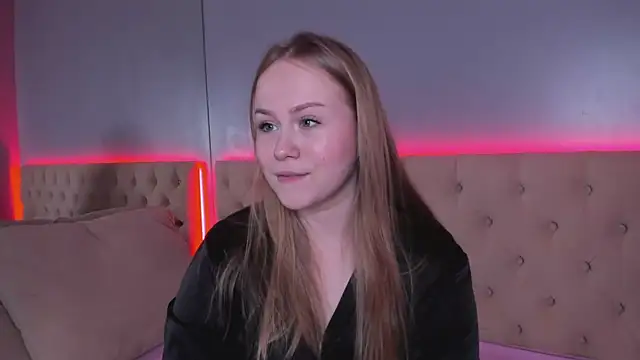 stacy moorex online show from 04/30/26, 08:38