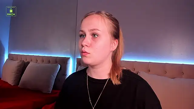 stacy moorex online show from 07/01/26, 08:31