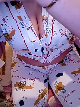 Lona Hot online show from 03/25/26, 08:03