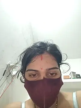 Snapshot of Poonam_bhoji chatting on 07/16/26, 06:16 Poonam bhoji online show from 07/16/26, 06:16