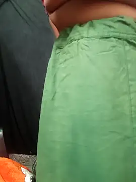 Snapshot of Sofiaa_09 chatting on 02/27/26, 09:36 Sofiaa 09 online show from 02/27/26, 09:36