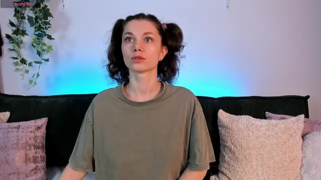 Eva Vibe  online show from 04/15/26, 08:31