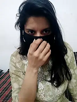 Sonakshi kumari online show from 03/05/26, 02:35