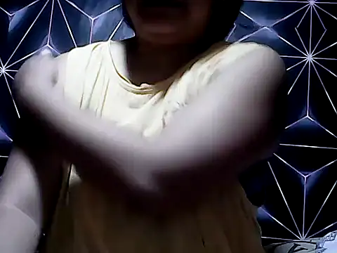 Flowerbebe online show from 05/27/26, 02:13