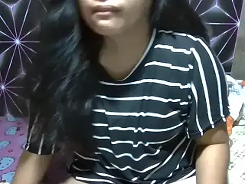 Flowerbebe online show from 05/08/26, 07:06