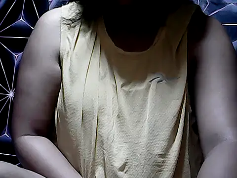 Snapshot of Flowerbebe chatting on 06/11/26, 07:55 Flowerbebe online show from 06/11/26, 07:55