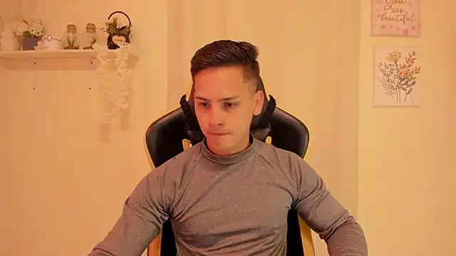 sexy andres01 online show from 03/22/26, 01:12