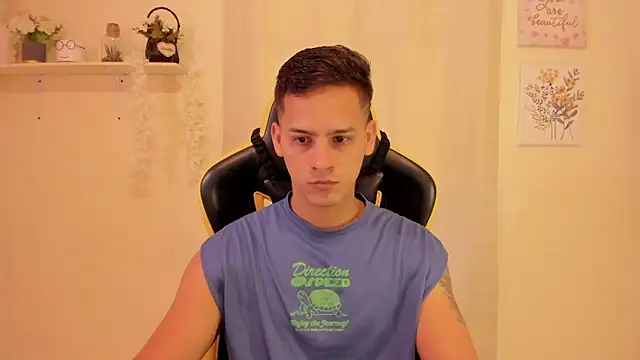 sexy andres01 online show from 02/24/26, 01:45