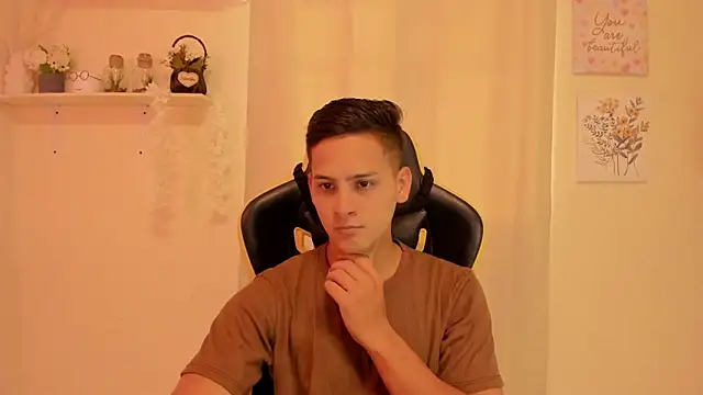 sexy andres01 online show from 03/26/26, 03:32