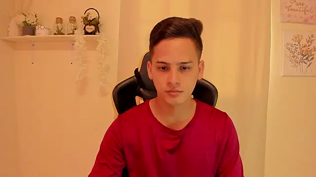 sexy andres01 online show from 04/10/26, 02:57