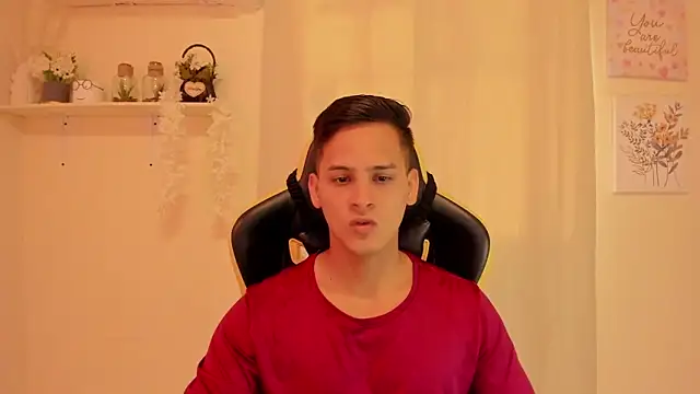 sexy andres01 online show from 04/09/26, 02:45