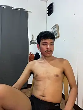Snapshot of asian_darlingcummersxXx chatting on 06/17/26, 05:18 asian darlingcummersxXx online show from 06/17/26, 05:18