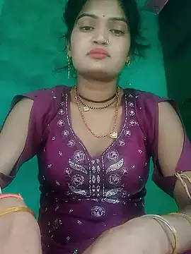 Snapshot of Shivani_bhabi chatting on 06/04/26, 08:52 Shivani bhabi online show from 06/04/26, 08:52