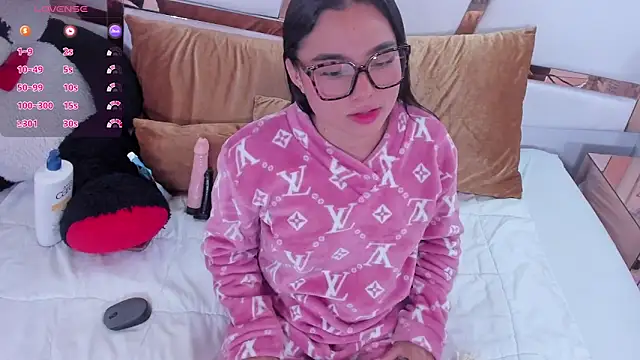 shelseanova online show from 04/14/26, 03:55