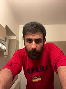 Snapshot of Shayan_021_Private chatting on 05/31/26, 01:22 Shayan 021 Private online show from 05/31/26, 01:22