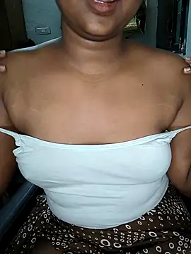 MISS MADHURIBABY online show from 03/13/26, 06:46