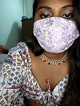 Snapshot of MISS_MADHURIBABY chatting on 05/10/26, 08:51 MISS MADHURIBABY online show from 05/10/26, 08:51