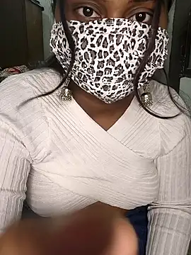 MISS MADHURIBABY online show from 03/17/26, 05:49