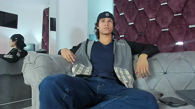 Snapshot of TonyBenedetti chatting on 03/12/26, 08:46 TonyBenedetti online show from 03/12/26, 08:46