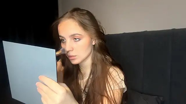 Snapshot of LowriseZiziphus chatting on 02/25/26, 03:45 LowriseZiziphus online show from 02/25/26, 03:45