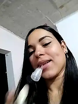 Snapshot of ValentinaSmith03 chatting on 03/03/26, 01:40 ValentinaSmith03 online show from 03/03/26, 01:40