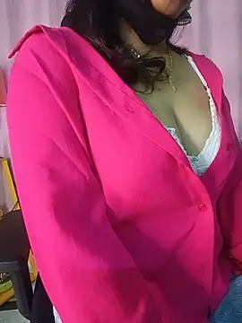 Snapshot of Kritika05 chatting on 07/17/26, 03:59 Kritika05 online show from 07/17/26, 03:59