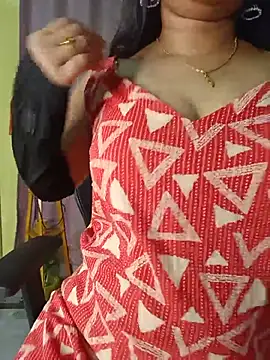 Snapshot of Kritika05 chatting on 07/15/26, 07:43 Kritika05 online show from 07/15/26, 07:43