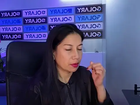 Megan Collinss1 online show from 04/15/26, 02:43