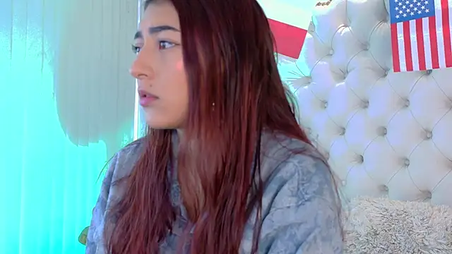 Snapshot of Sara_funy chatting on 07/01/26, 11:43 Sara funy online show from 07/01/26, 11:43