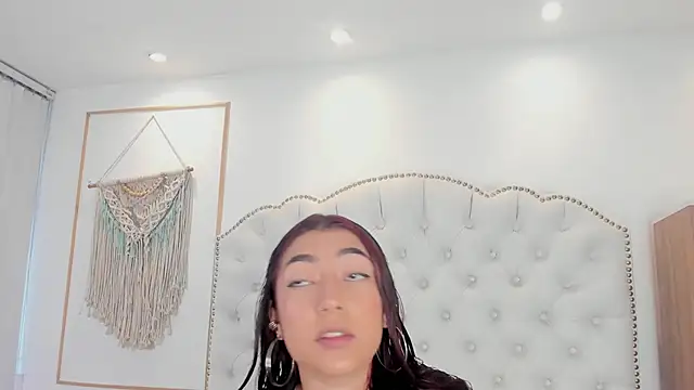 Snapshot of Sara_funy chatting on 04/09/26, 11:16 Sara funy online show from 04/09/26, 11:16