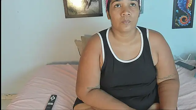 mariana villa72 online show from 06/19/26, 03:40