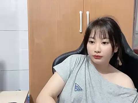 Sunny2868 online show from 03/06/26, 02:39