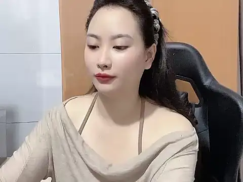 Sunny2868 online show from 04/04/26, 02:18