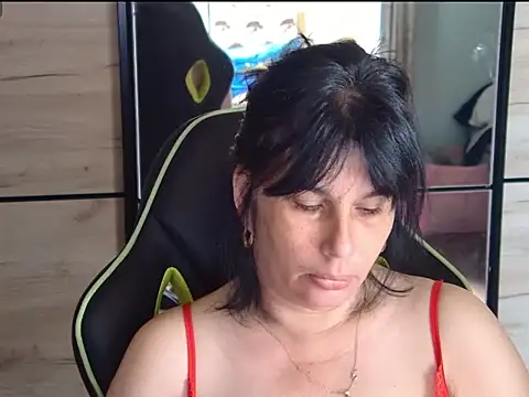 tess1980 online show from 06/01/26, 07:19
