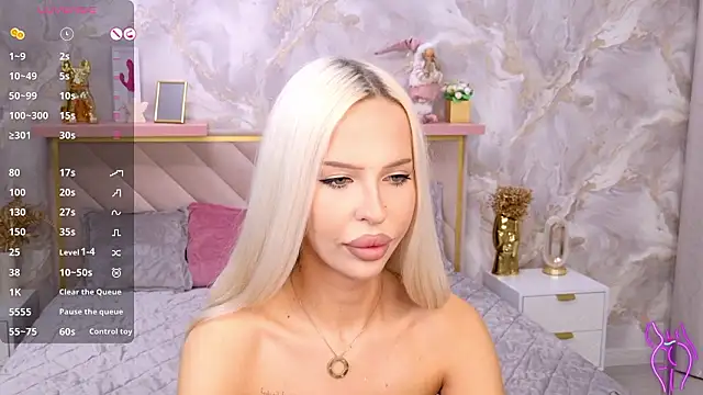 EvaXElfi online show from 03/10/26, 12:36