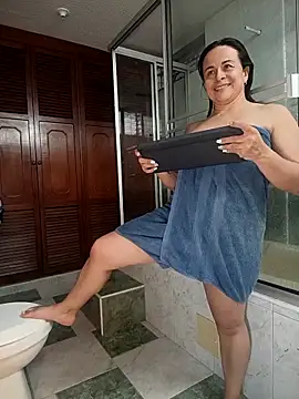 iliy perverted online show from 05/11/26, 04:04