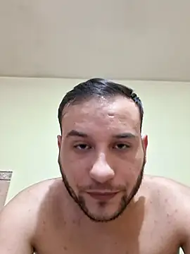 Snapshot of Dulce1999 chatting on 02/24/26, 10:21 Dulce1999 online show from 02/24/26, 10:21