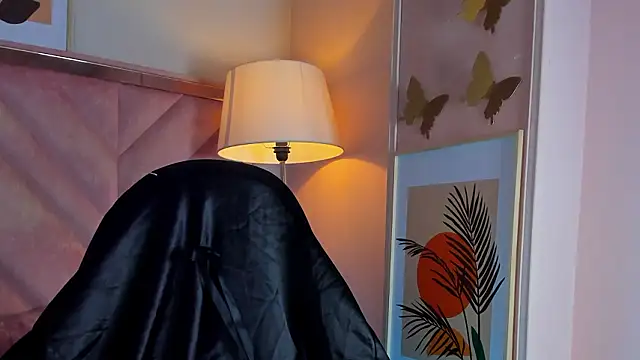 emilyjonesss  online show from 03/09/26, 07:50