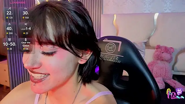 Snapshot of Cloee_tay1 chatting on 06/03/26, 03:06 Cloee tay1 online show from 06/03/26, 03:06