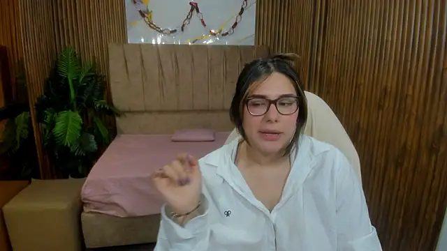 Snapshot of Isiis_tay chatting on 03/25/26, 03:55 Isiis tay online show from 03/25/26, 03:55