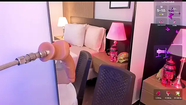 lanna doll  online show from 04/09/26, 12:11