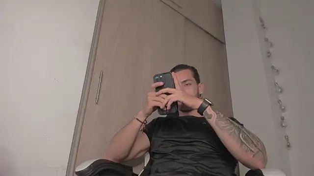 Axel  Blaze online show from 03/27/26, 12:17