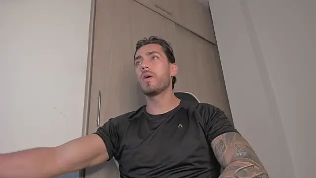 Axel  Blaze online show from 03/12/26, 12:20