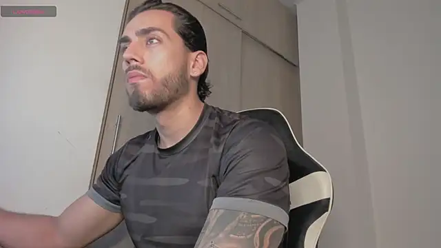 Axel  Blaze online show from 04/28/26, 12:31