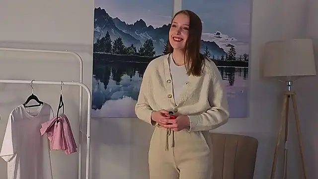 Snapshot of AraSuits chatting on 02/26/26, 06:02 AraSuits online show from 02/26/26, 06:02