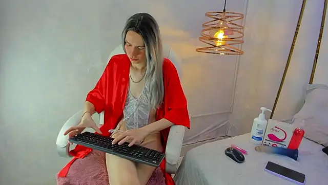 Snapshot of kamilla_rossi chatting on 02/25/26, 07:58 kamilla rossi online show from 02/25/26, 07:58