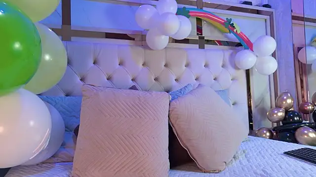 kamilla rossi online show from 03/16/26, 07:16