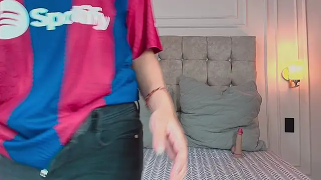 gabyevans4 online show from 04/09/26, 12:11