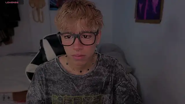 Snapshot of Ryan_sweet chatting on 03/04/26, 05:31 Ryan sweet online show from 03/04/26, 05:31